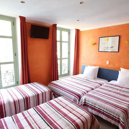 Du Centre Hotel 2*